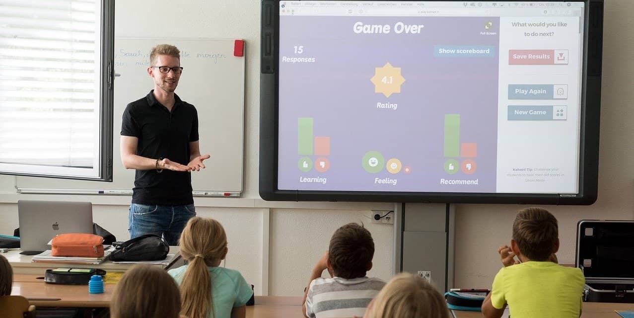 profesor orientación educativa